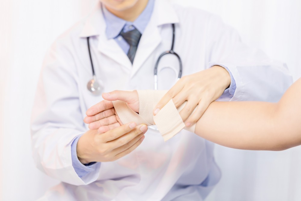 Injury Treatment Clinics